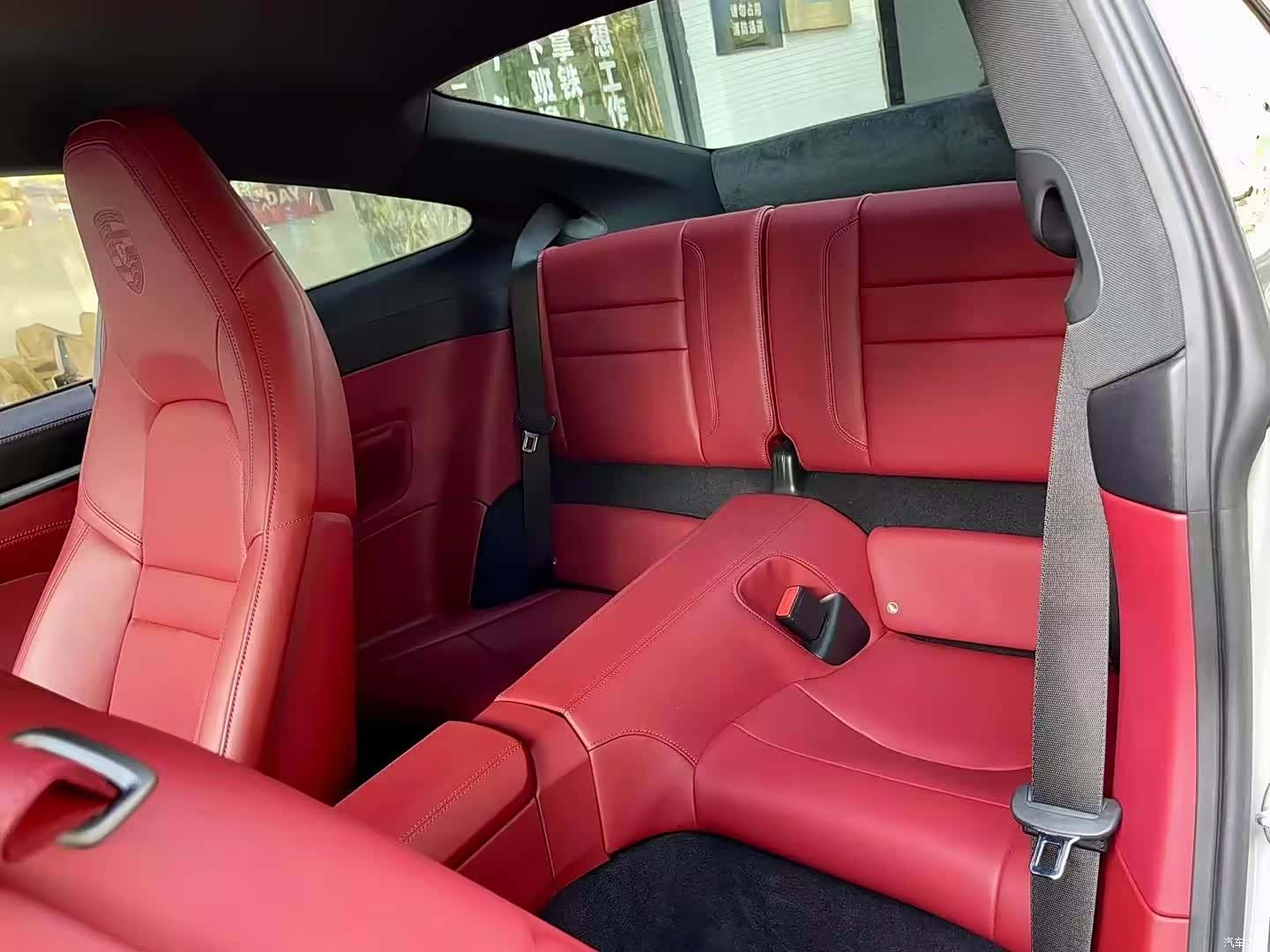 Porsche 911, 2020 6