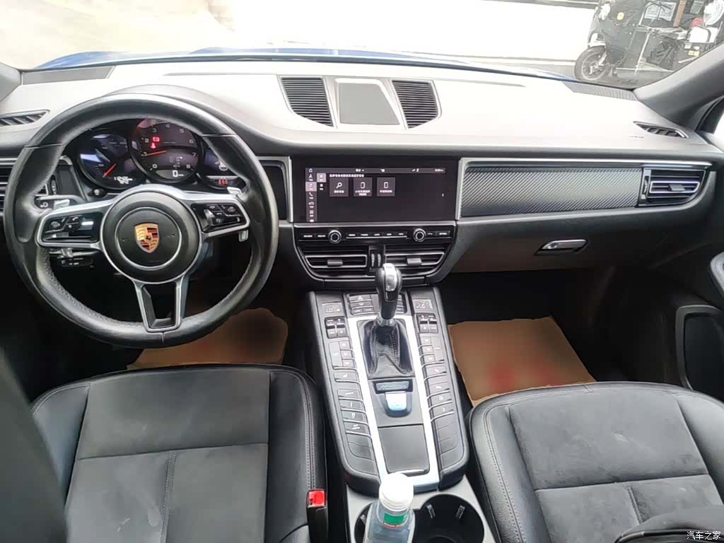 Porsche Macan, 2019 10