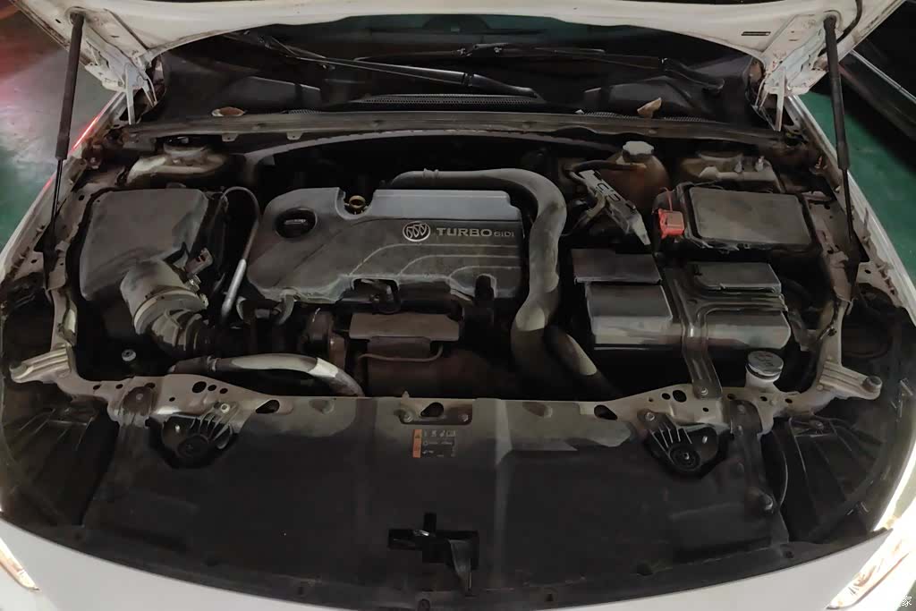 Buick Regal, 2019 10