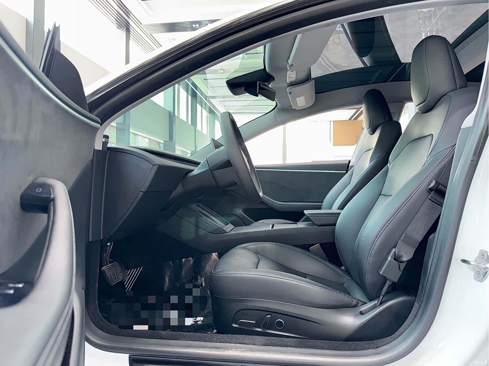 Tesla Model 3, 2023 4