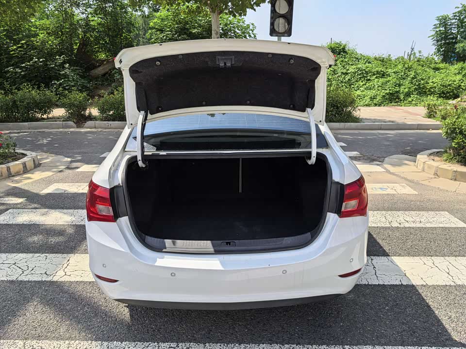 Buick Yinglang