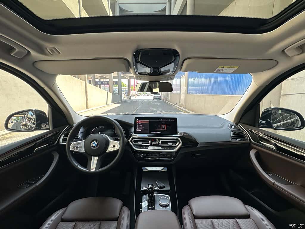 BMW X3, 2024 11