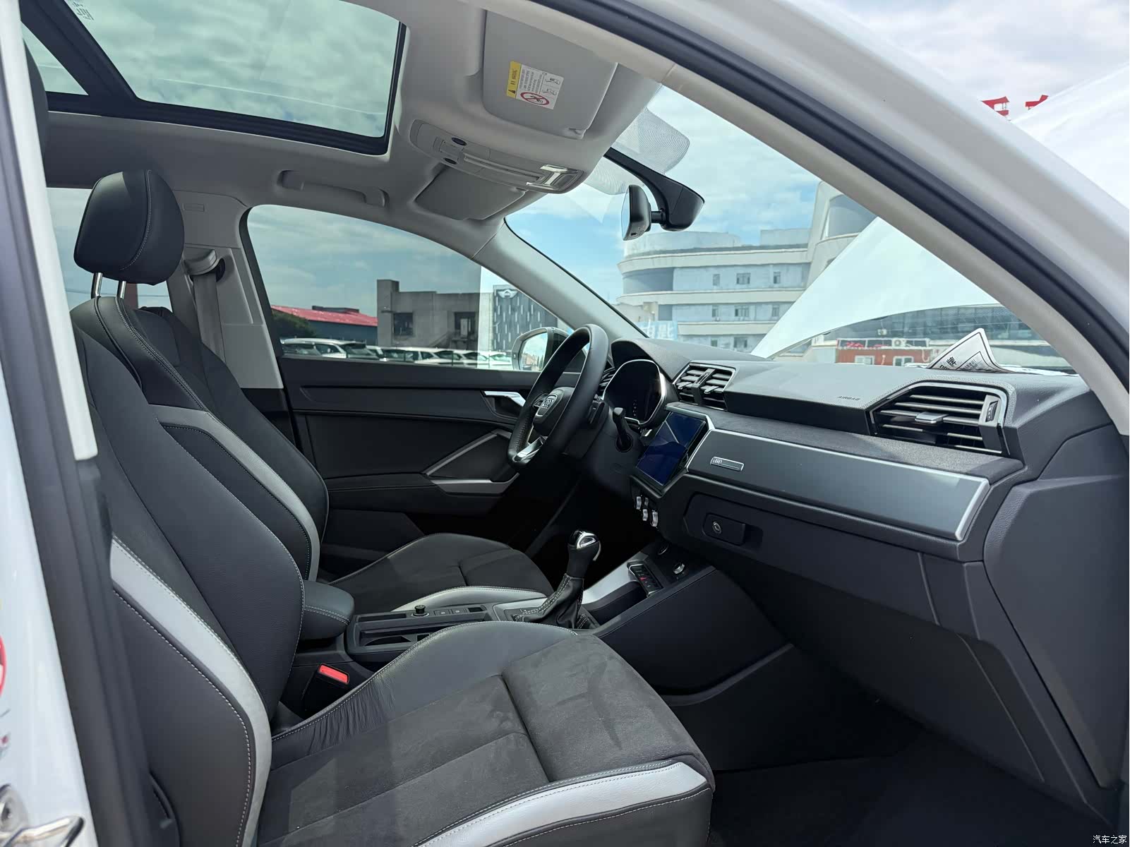 Audi Q3, 2022 19