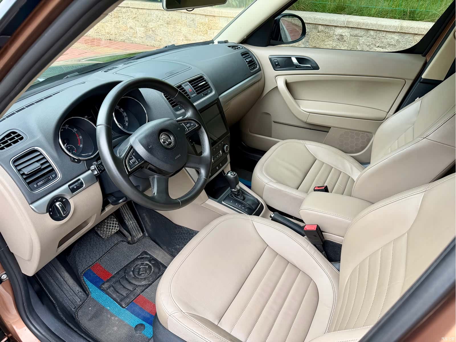 Skoda Yeti, 2016 8
