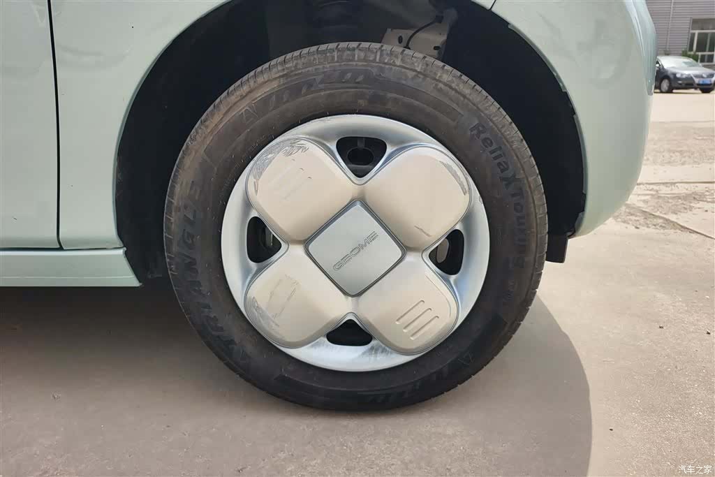Geely Panda, 2025 6