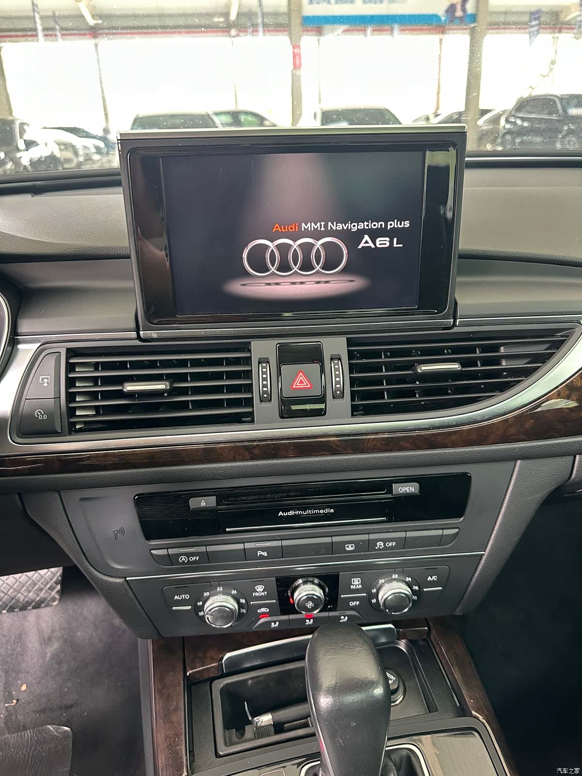 Audi A6L, 2018 14
