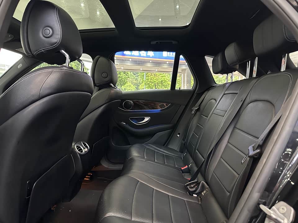 Mercedes-Benz GLC Mercedes-Benz GLC
