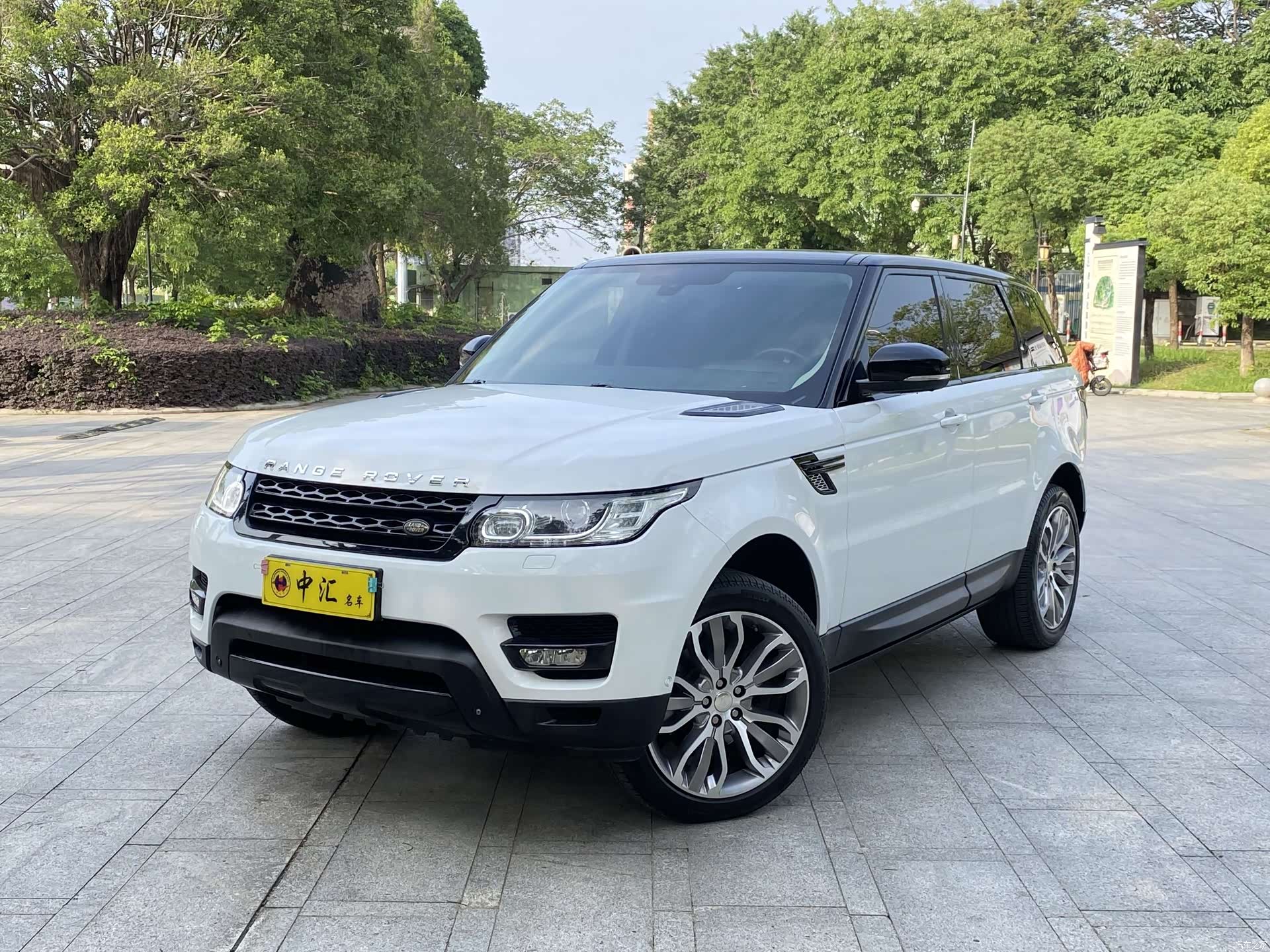 Land Rover Range Rover, 2014 1