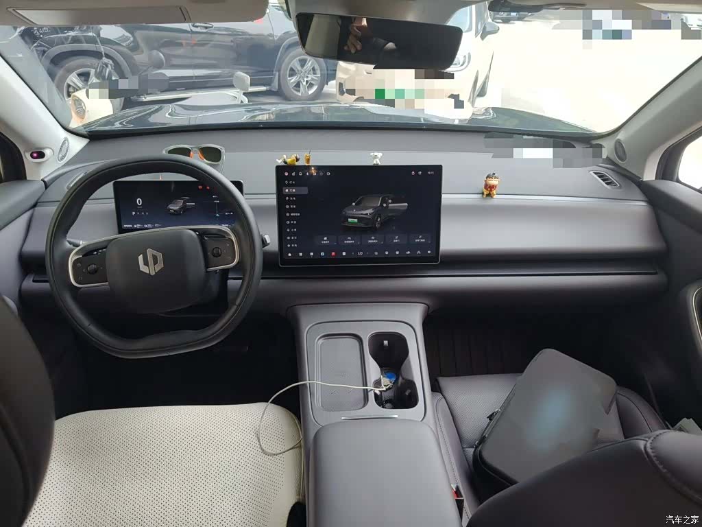 Leapmotor C16, 2025 10
