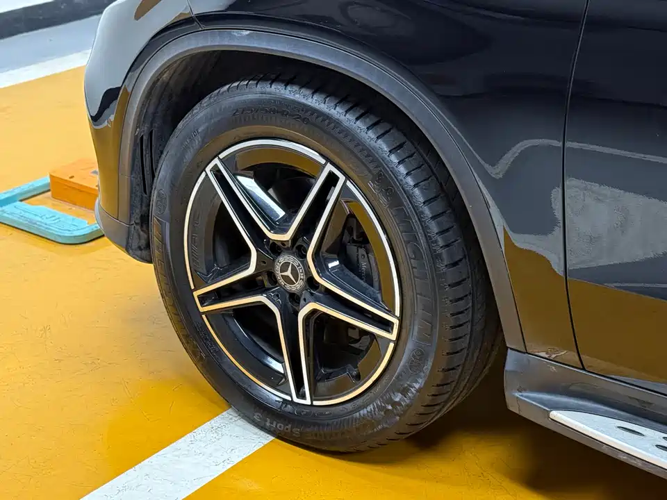 Mercedes-Benz GLE coupe