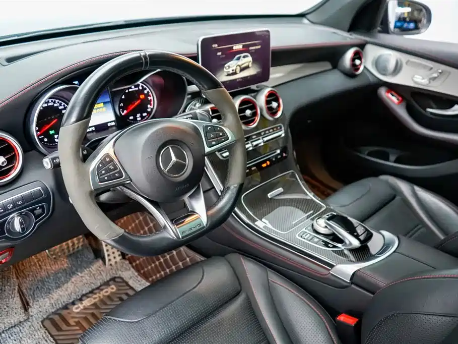 Mercedes-Benz GLC AMG