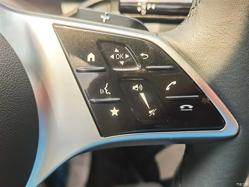Mercedes-Benz GLC, 2023 31