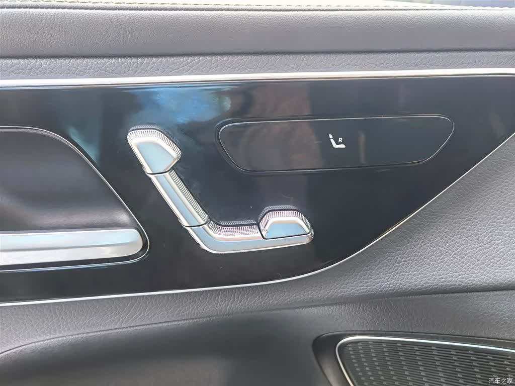 Mercedes-Benz GLC, 2023 33