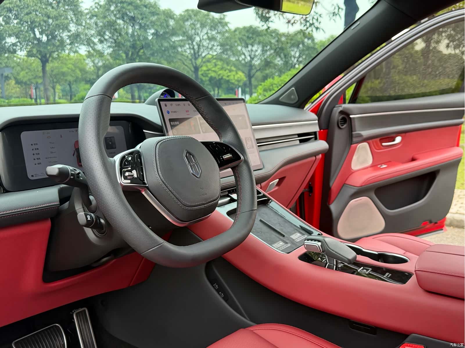 AITO M5, 2024 все фото