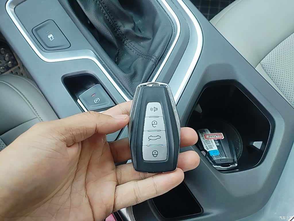 Geely Jiaji, 2021 9