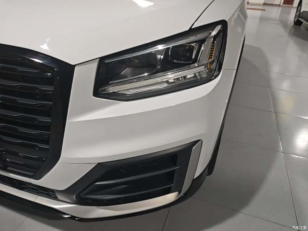 Audi Q2L, 2020 18