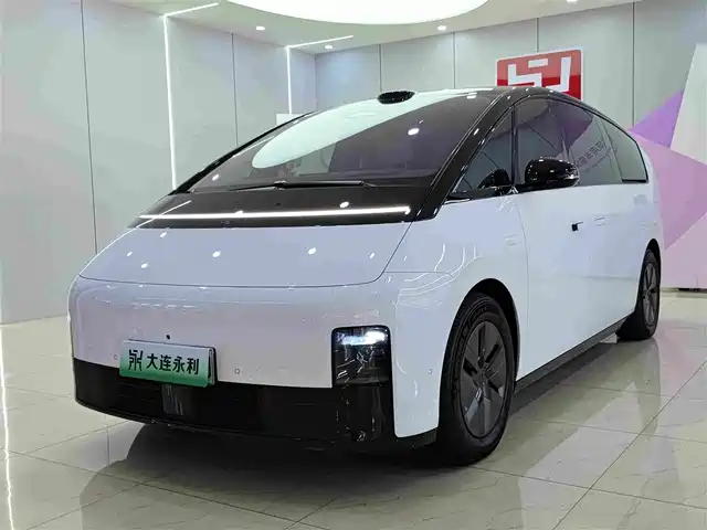 Li Auto MEGA 2025 — купить из Китая под заказ
