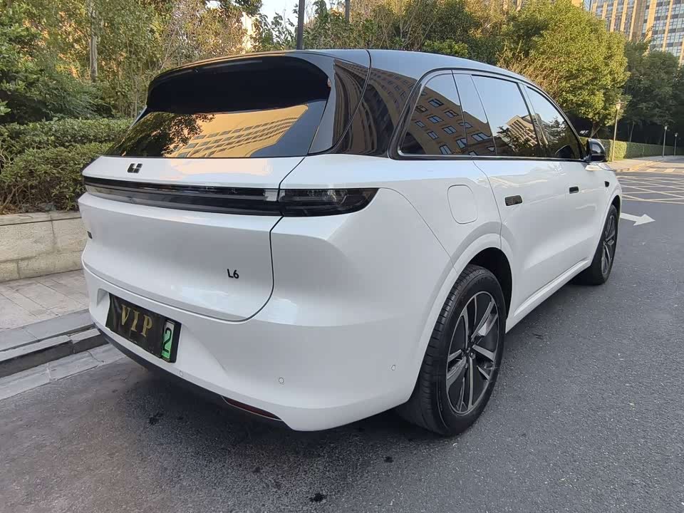 Li Auto Ideal L6