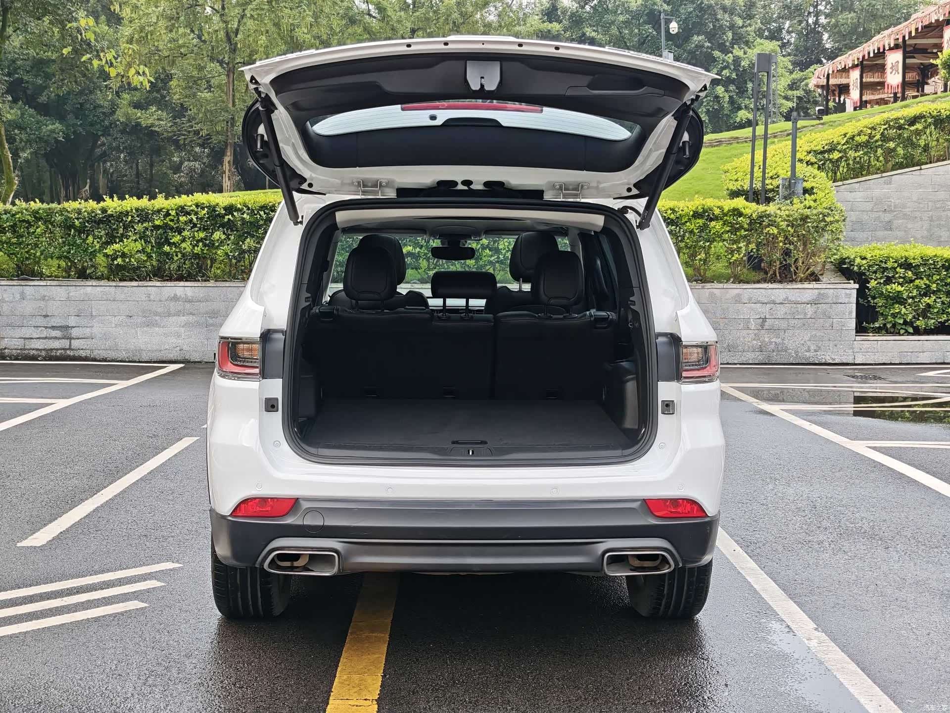 Jeep V, 2019 26