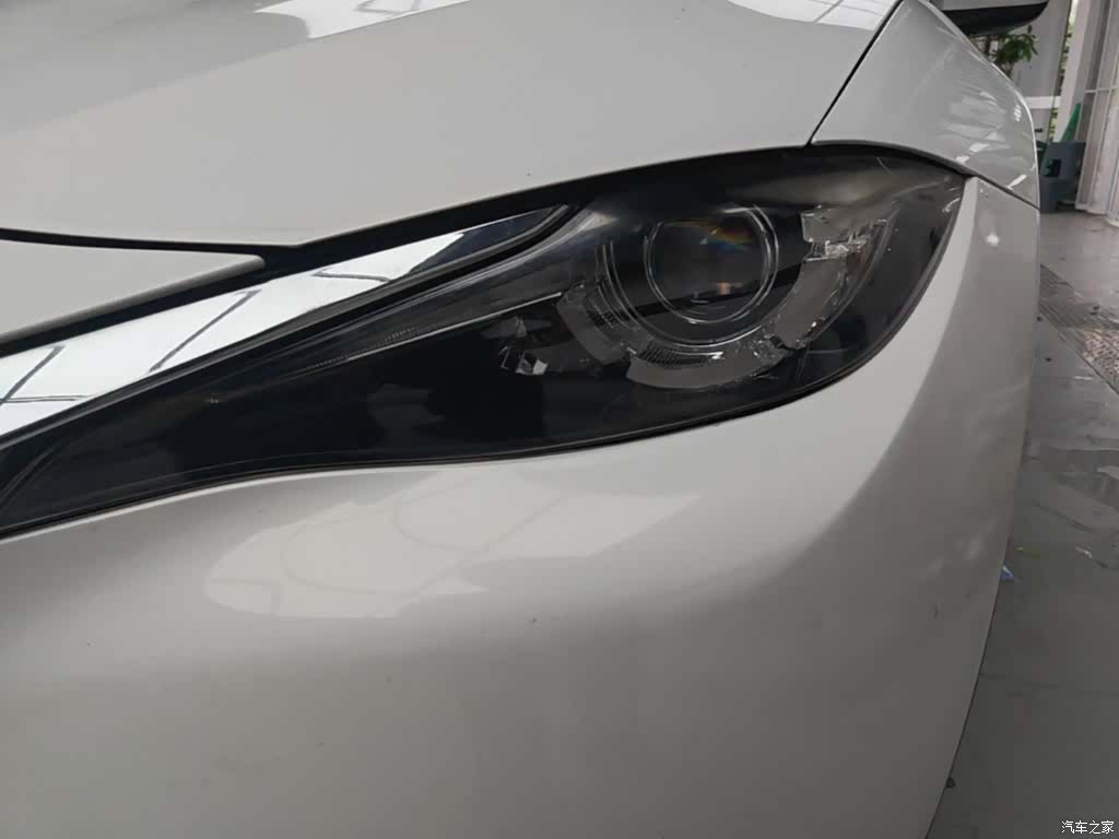 Mazda CX-4, 2019 24