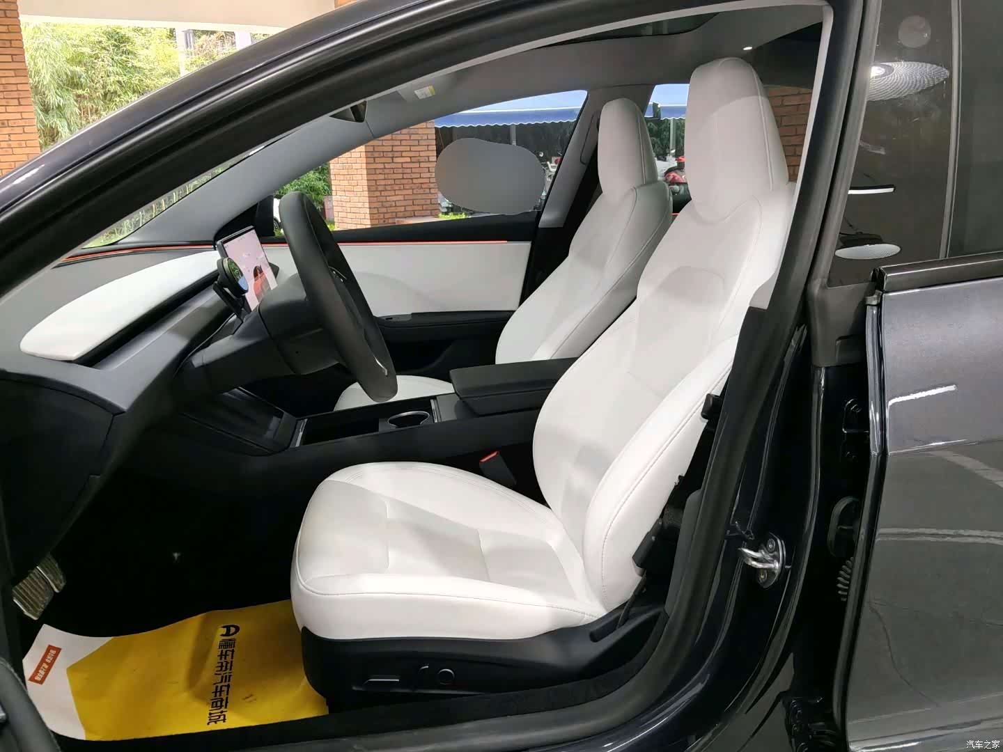 Tesla Model 3, 2024 9