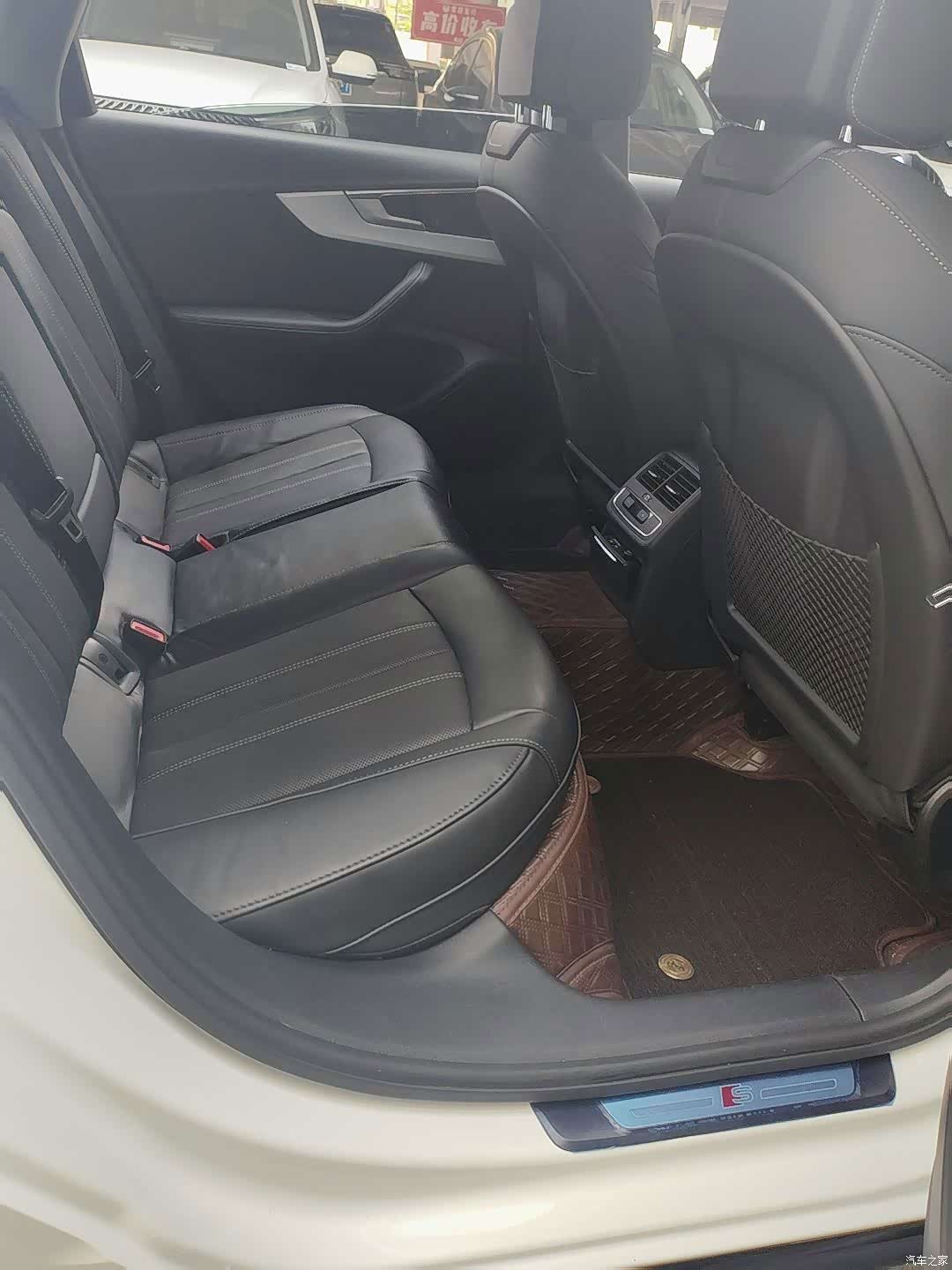 Audi A4L, 2022 4