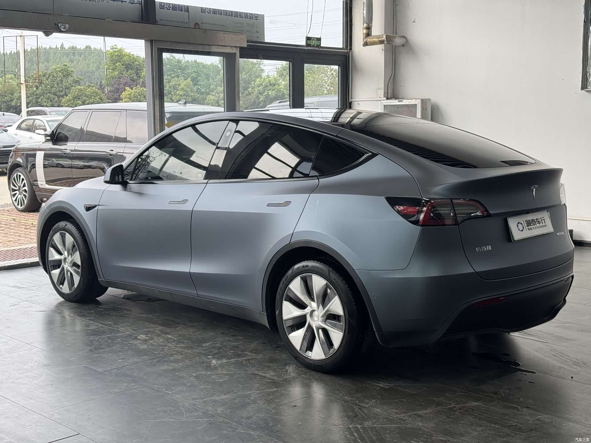 Tesla Model Y, 2023 3