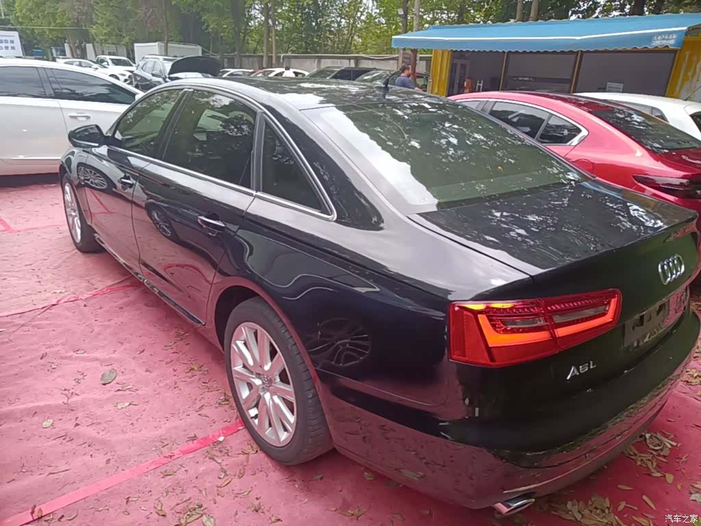 Audi A6L, 2015 все фото