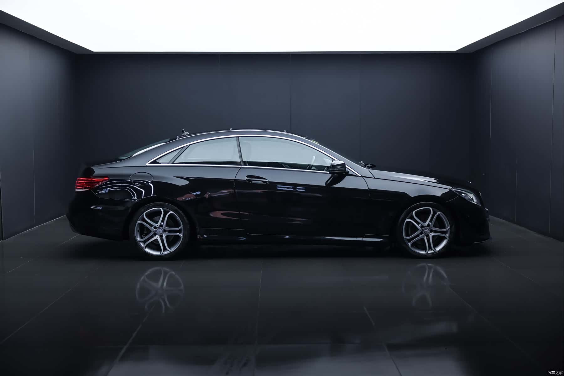 Mercedes-Benz E-Class, 2014 4