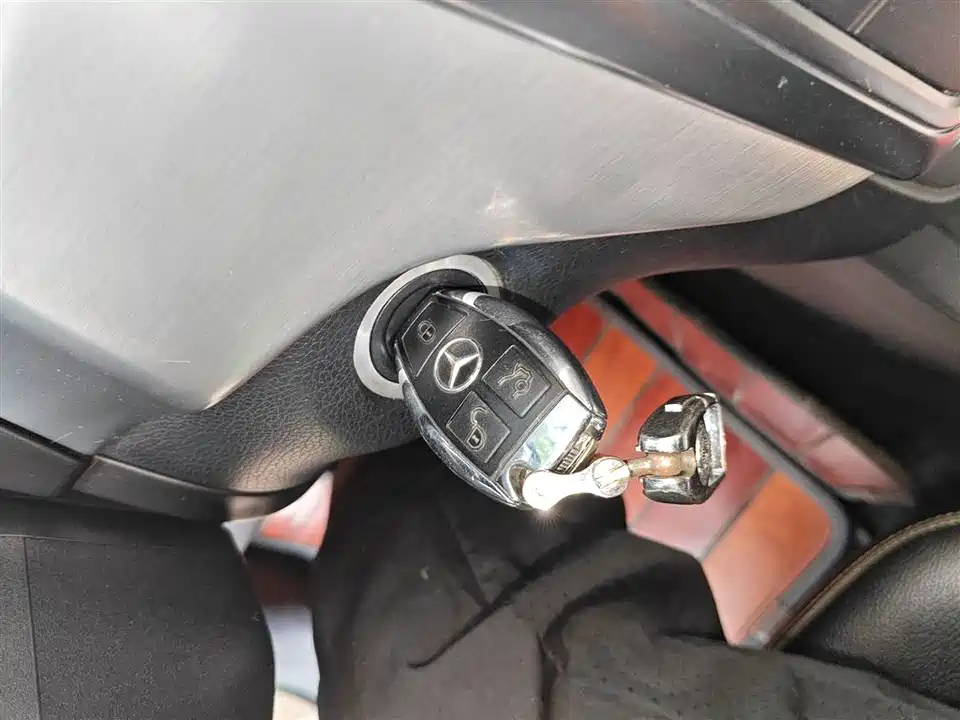 Mercedes-Benz M class