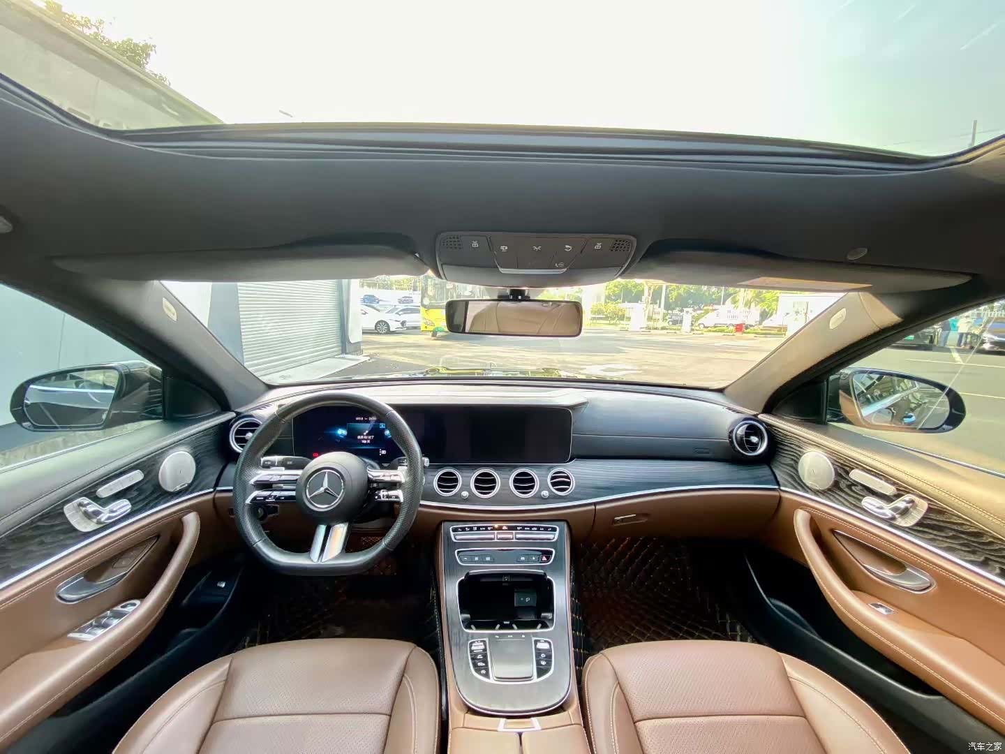 Mercedes-Benz E-Class, 2023 8