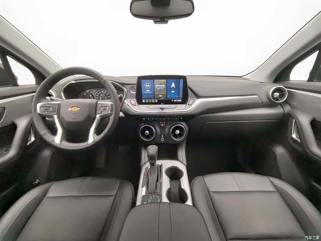 Chevrolet Blazer, 2023 все фото