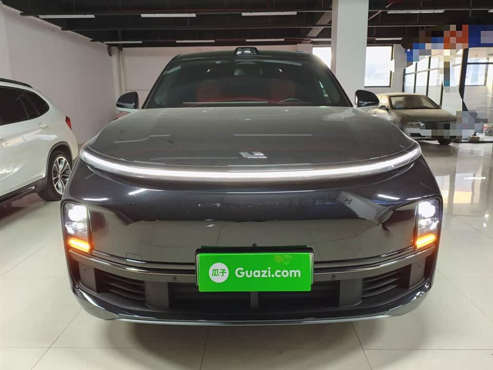Li Auto Ideal L8