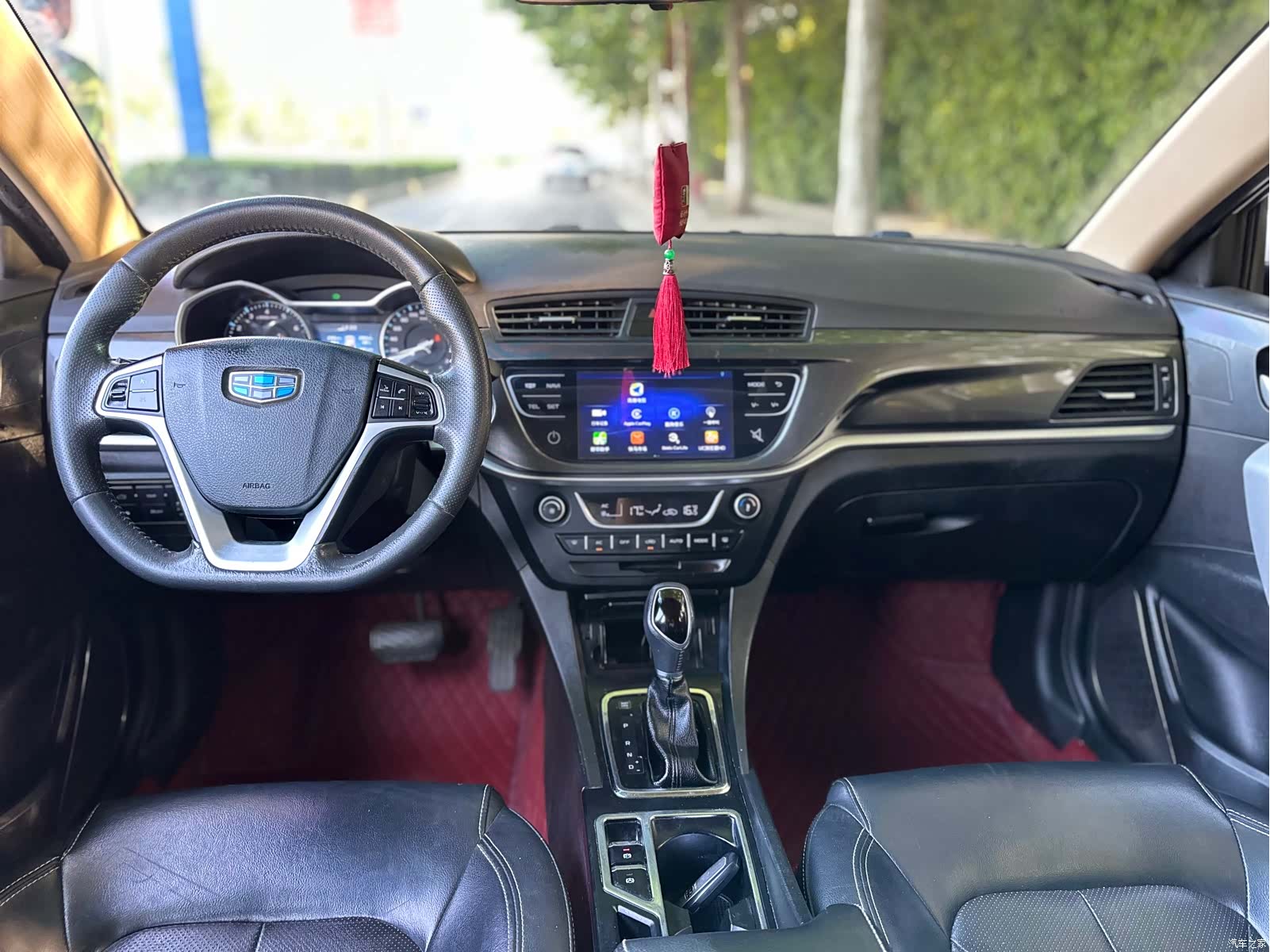 Geely Emgrand, 2017 все фото