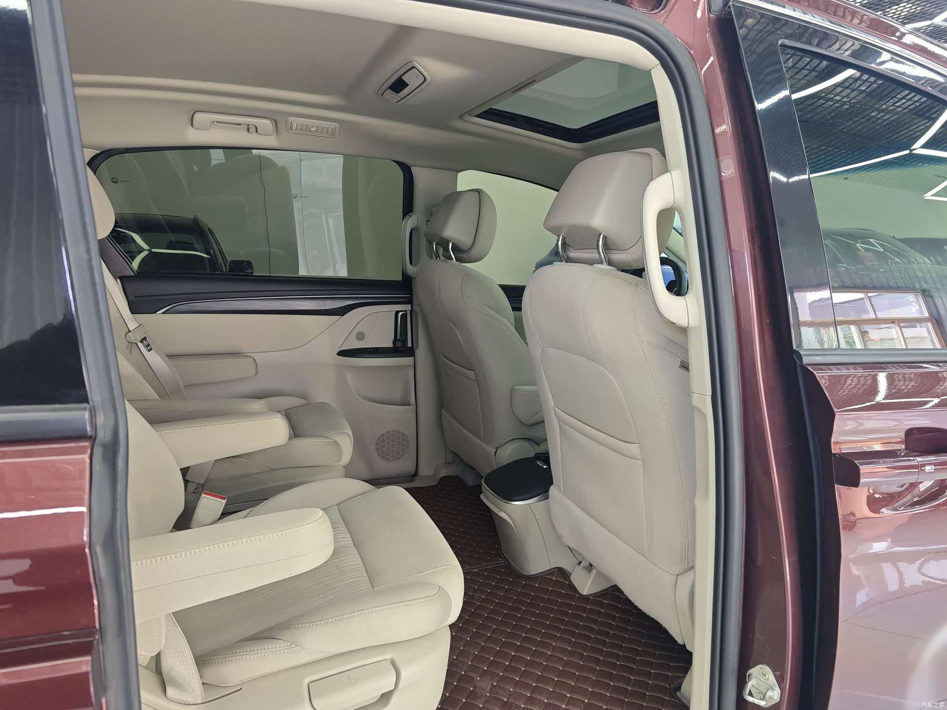 Buick GL8, 2021 18