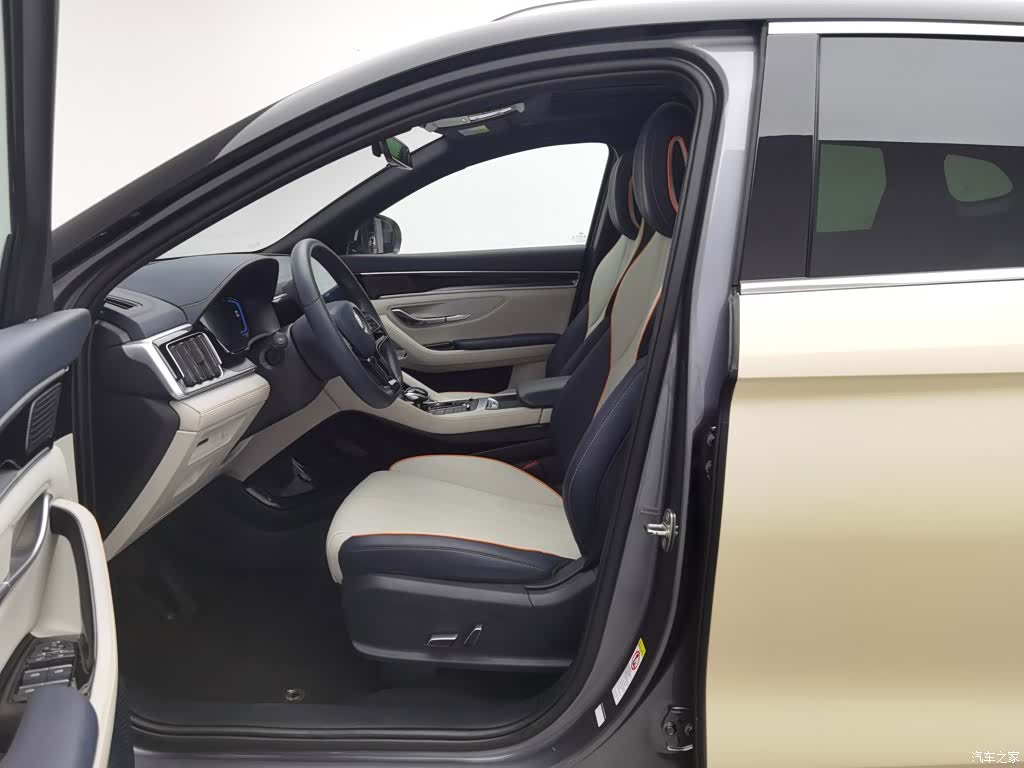 BYD Song, 2022 10