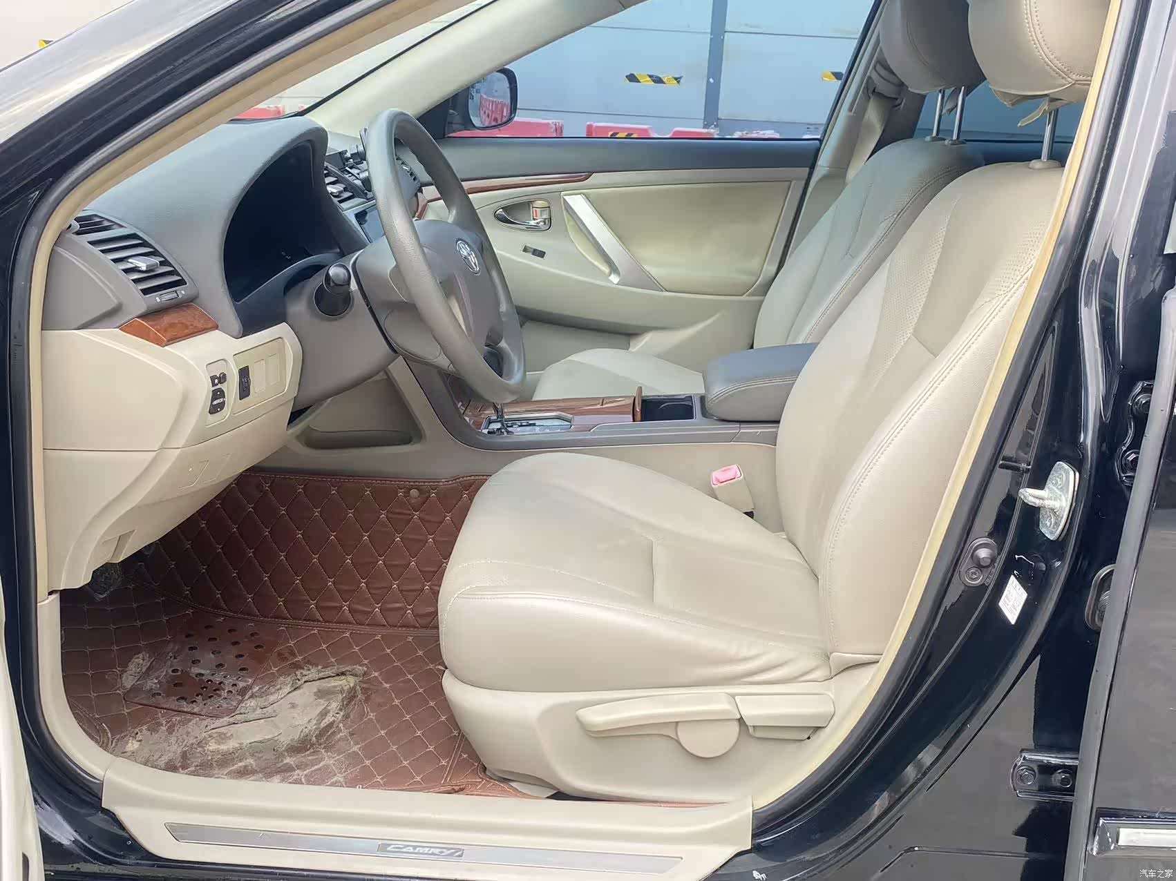 Toyota Camry, 2013 9