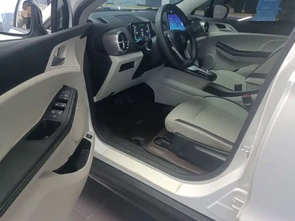 BYD Yuan Pro BYD Yuan Pro