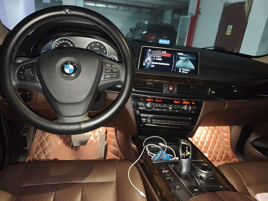 BMW X5 2016, фото 13