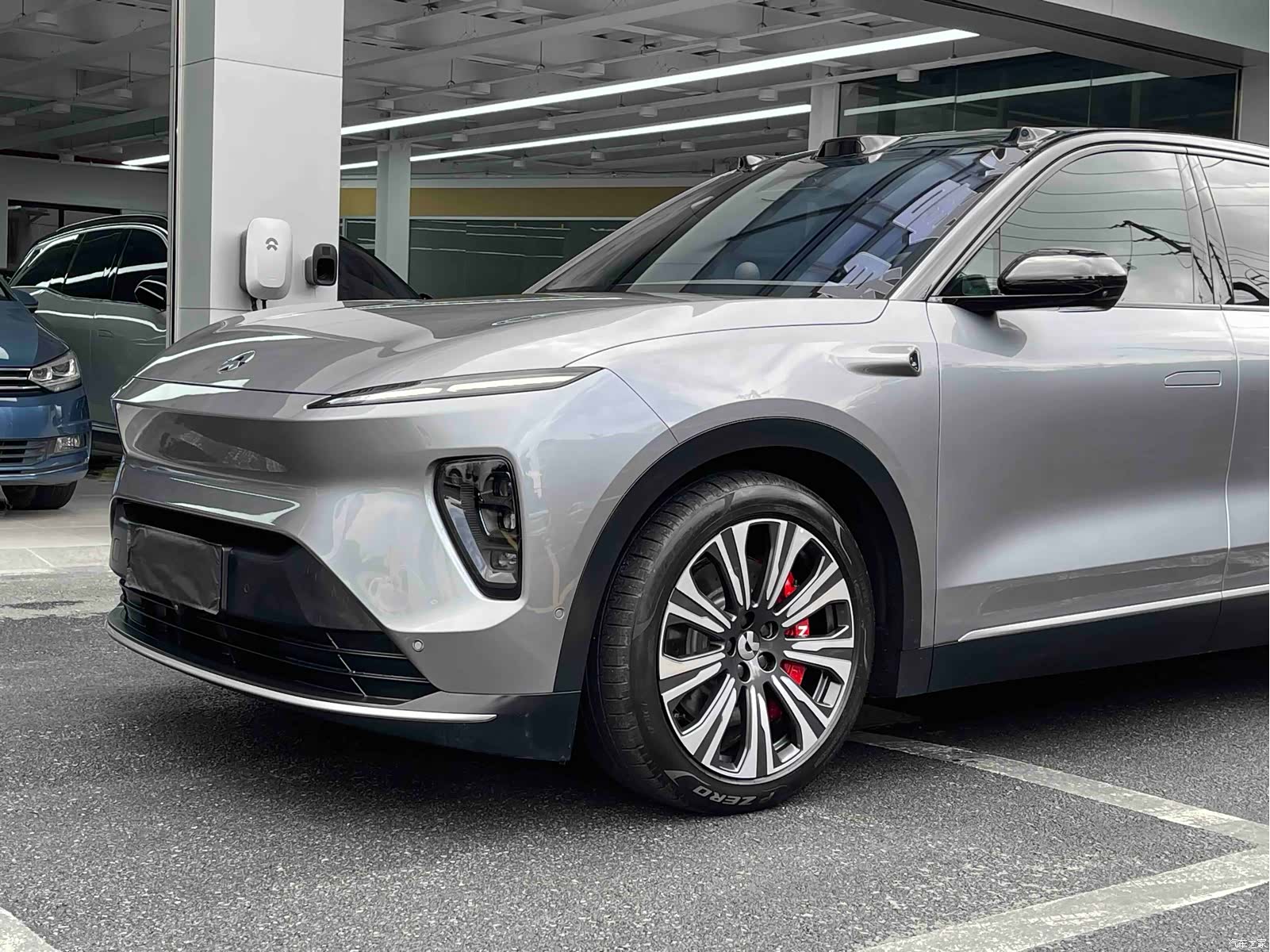 NIO ES8, 2024 6