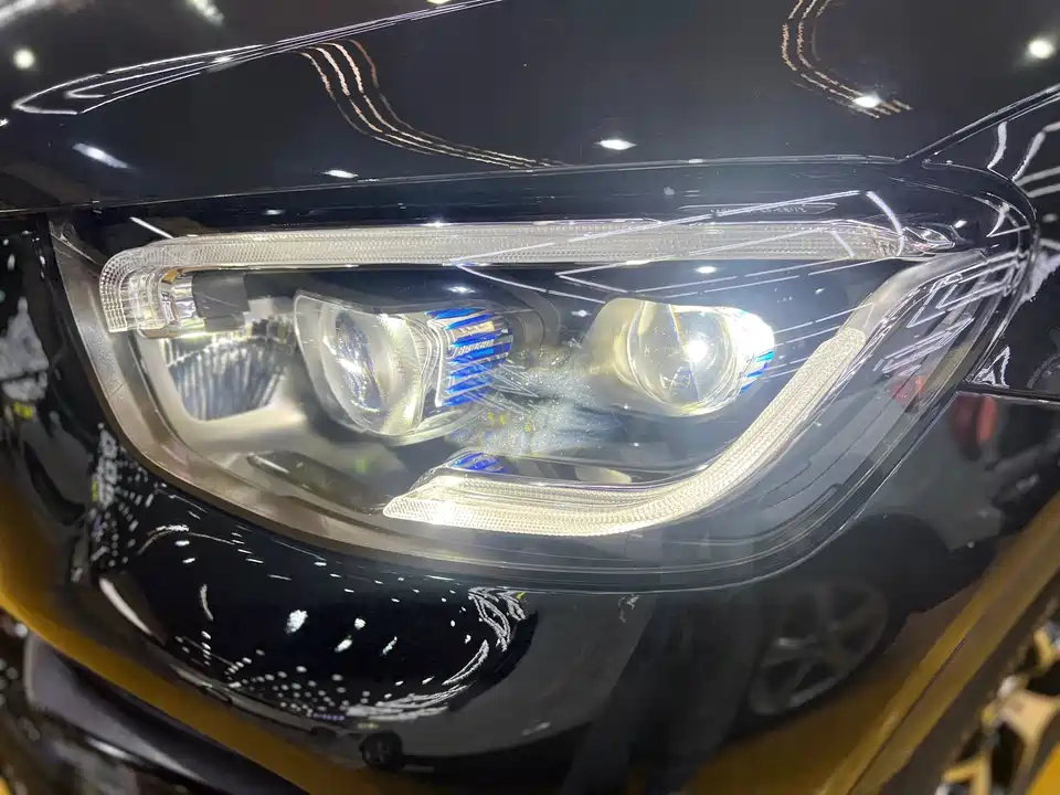 Mercedes-Benz GLC AMG