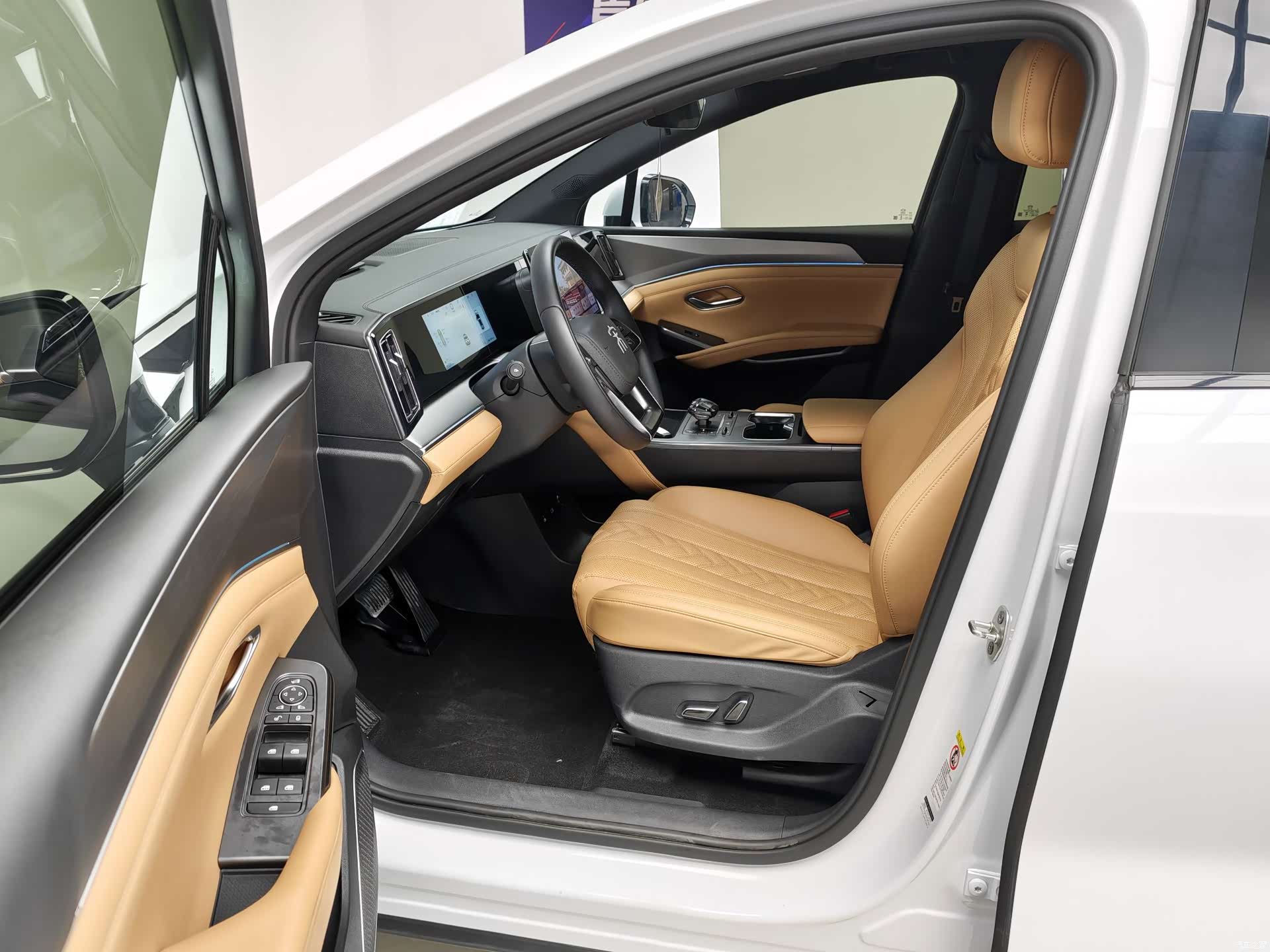 BYD Song, 2024 13