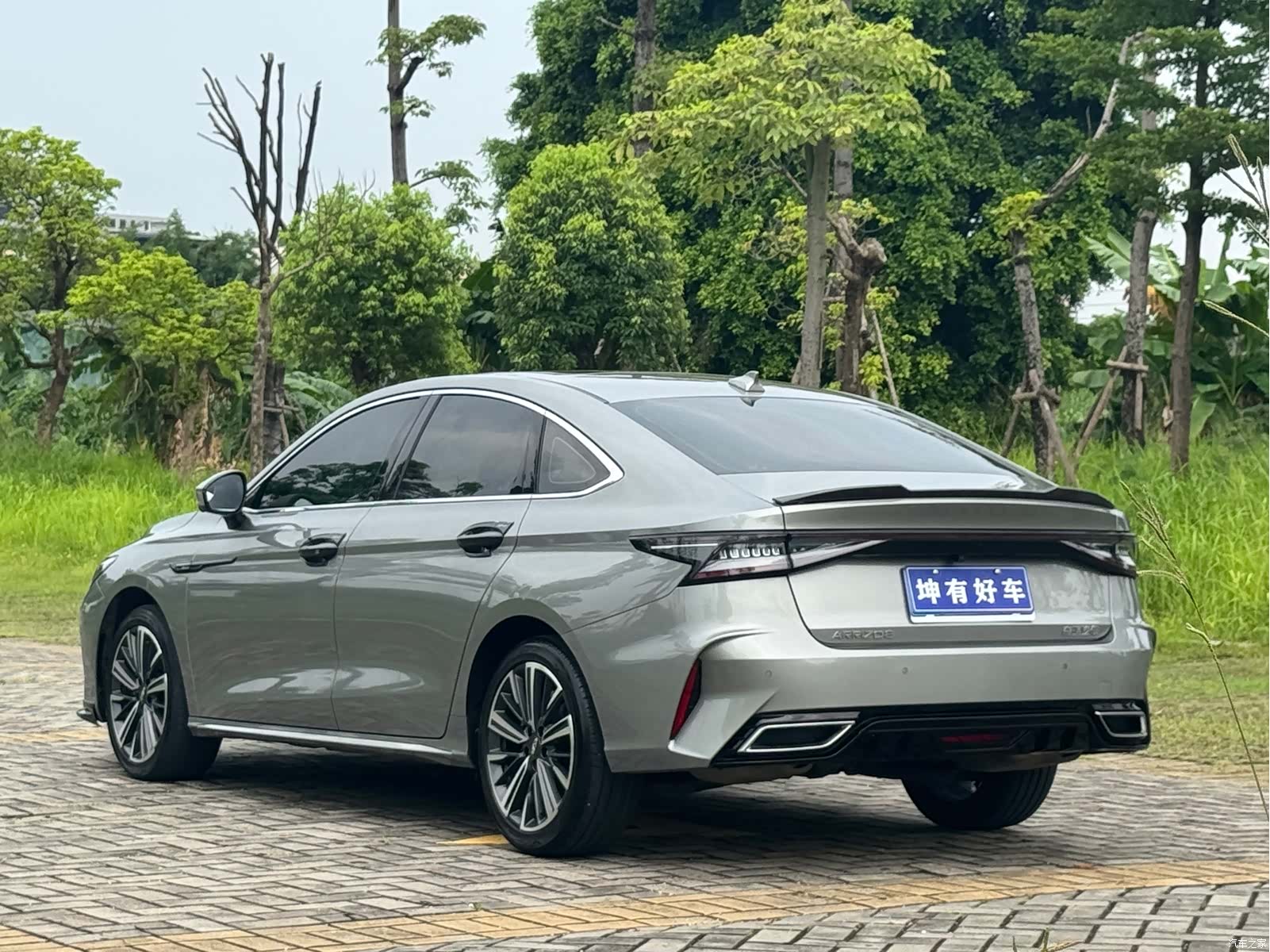 Chery Arrizo 8, 2024 4