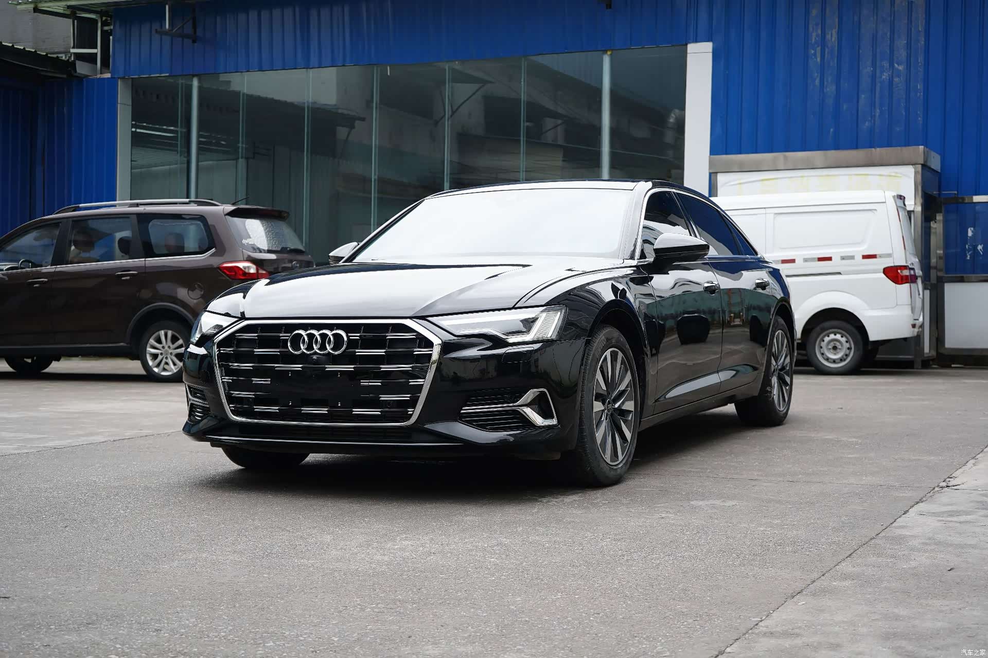 Audi A6L, 2023 1