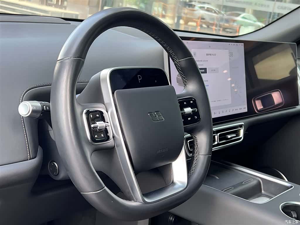 Li Auto L8, 2024 12