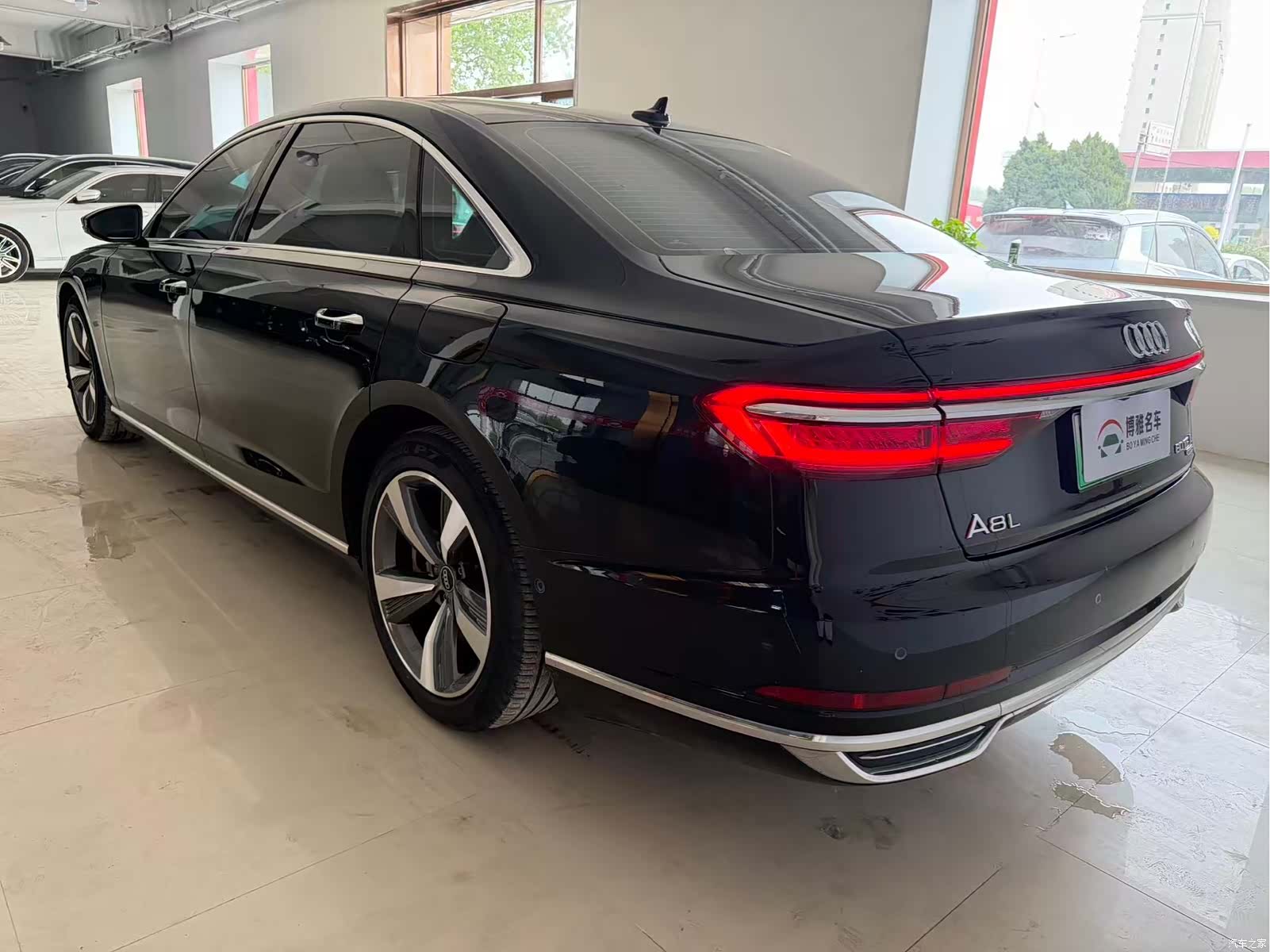 Audi A8L, 2021 6
