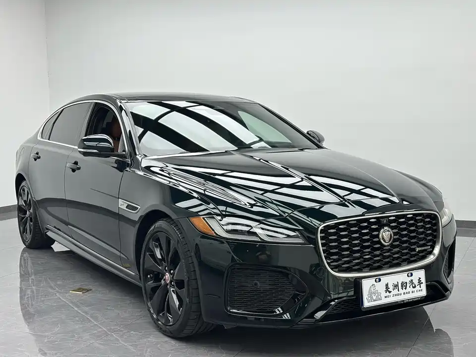 Jaguar XFL