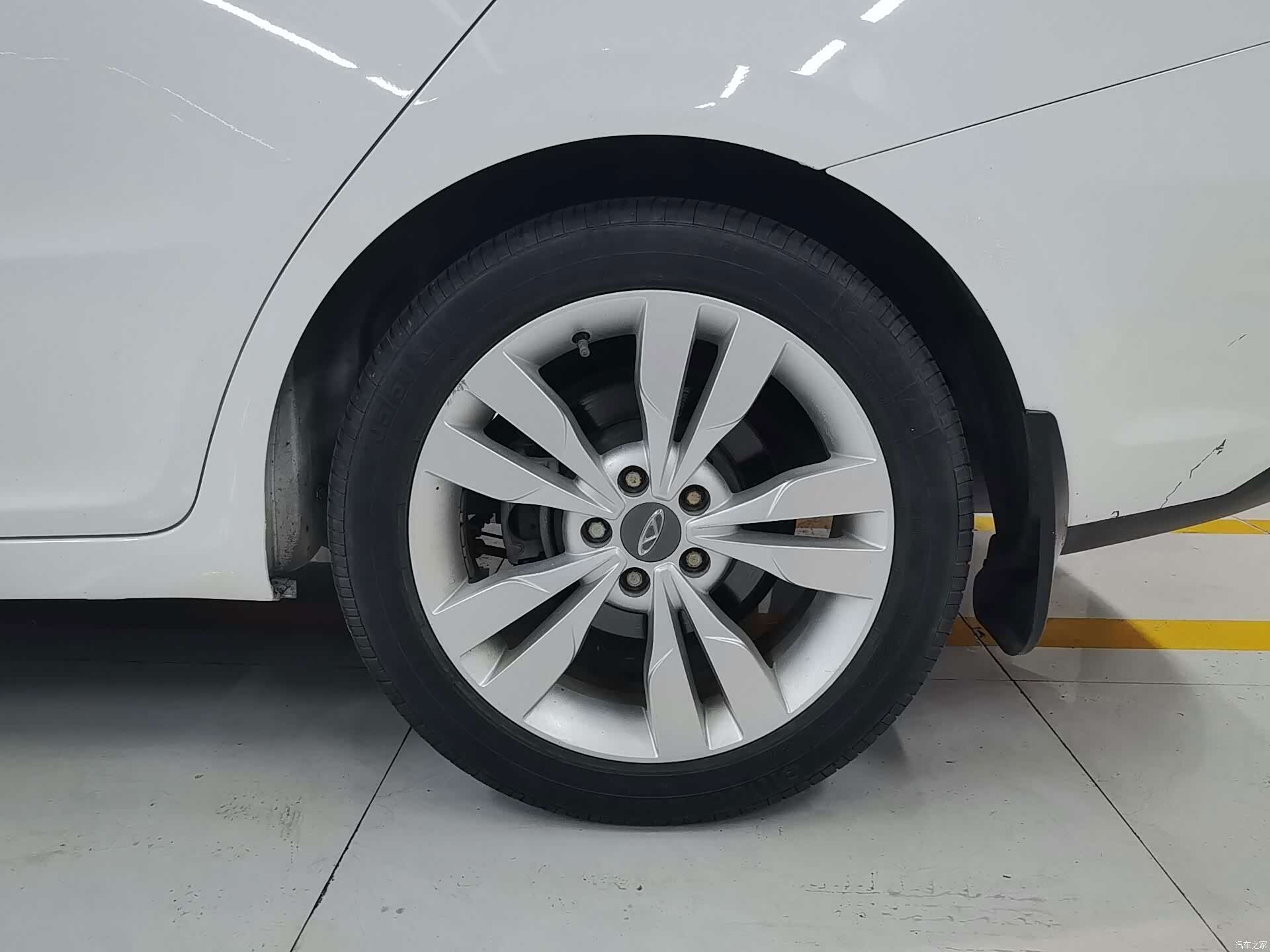 Chery 5, 2016 16