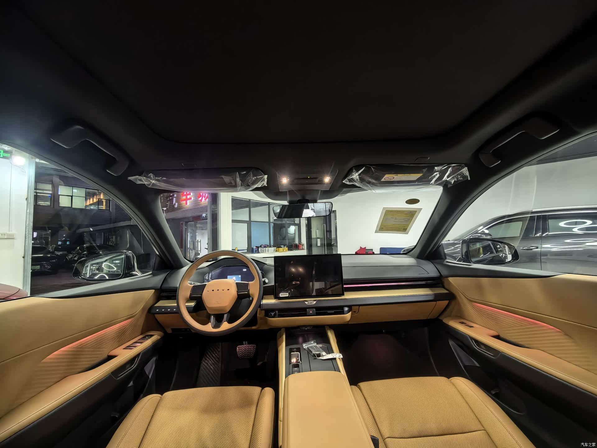 Lexus ES, 2026 12