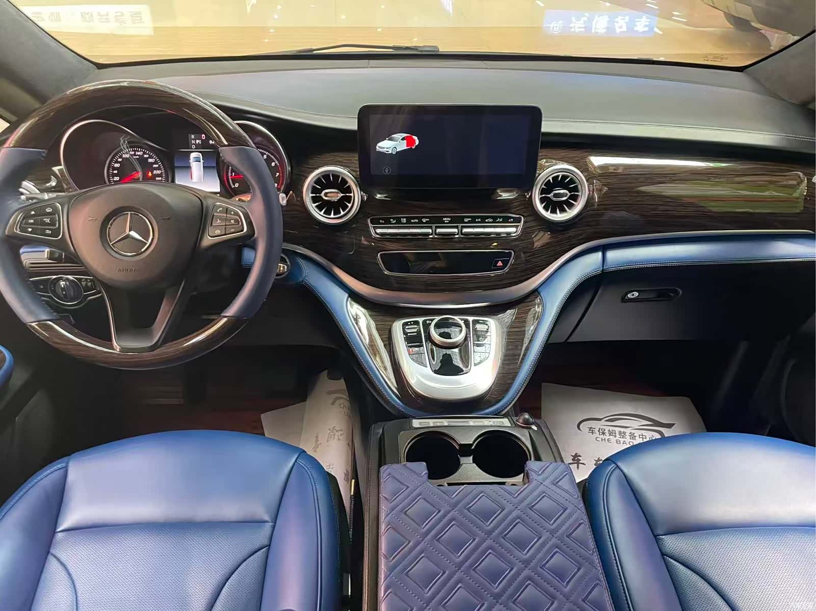 Mercedes-Benz V-Class, 2019 10
